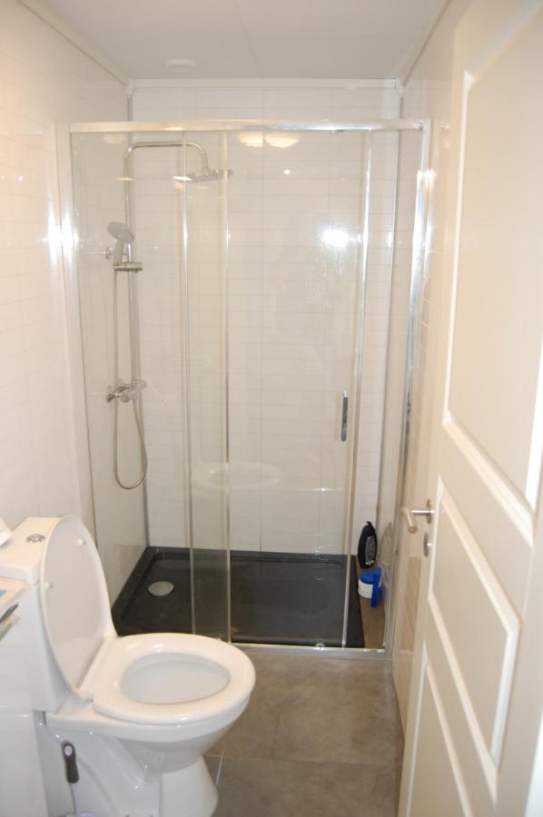 Feriehus Ved Sjoen Tomra Ngoại thất bức ảnh